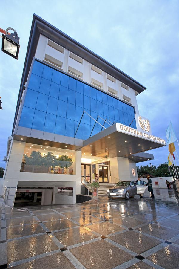 Goutham Grand Hotel Tenali Zimmer foto